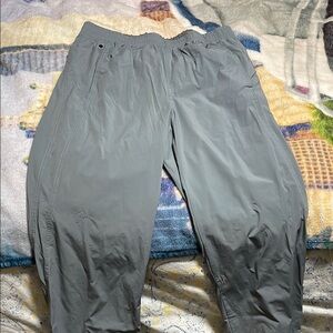 Rhône Men's Gray Pants